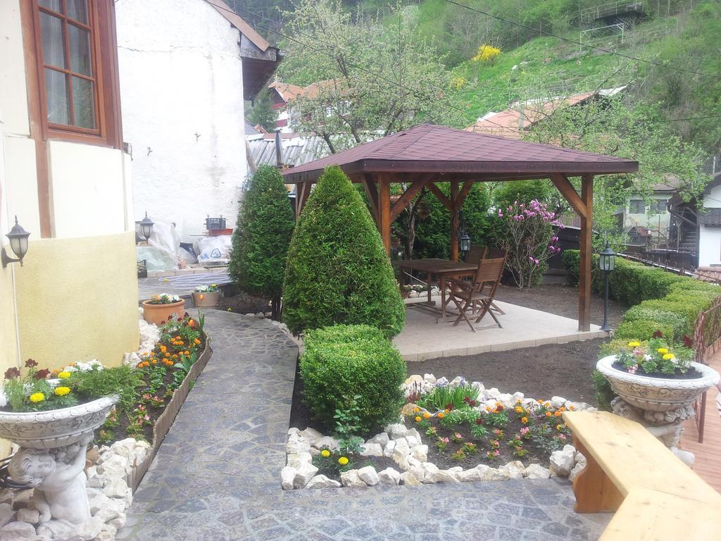Pensiunea Kristin Brașov Exterior foto