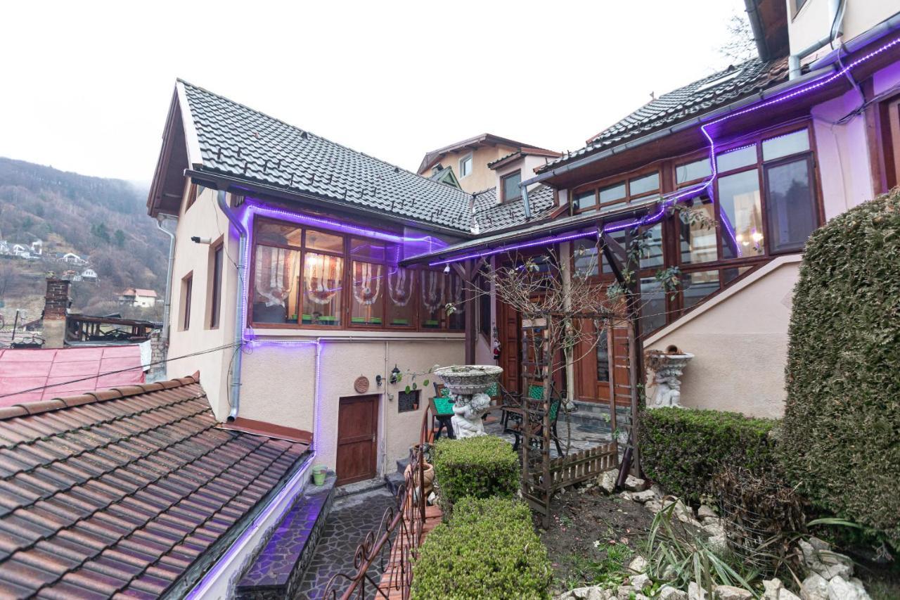 Pensiunea Kristin Brașov Exterior foto