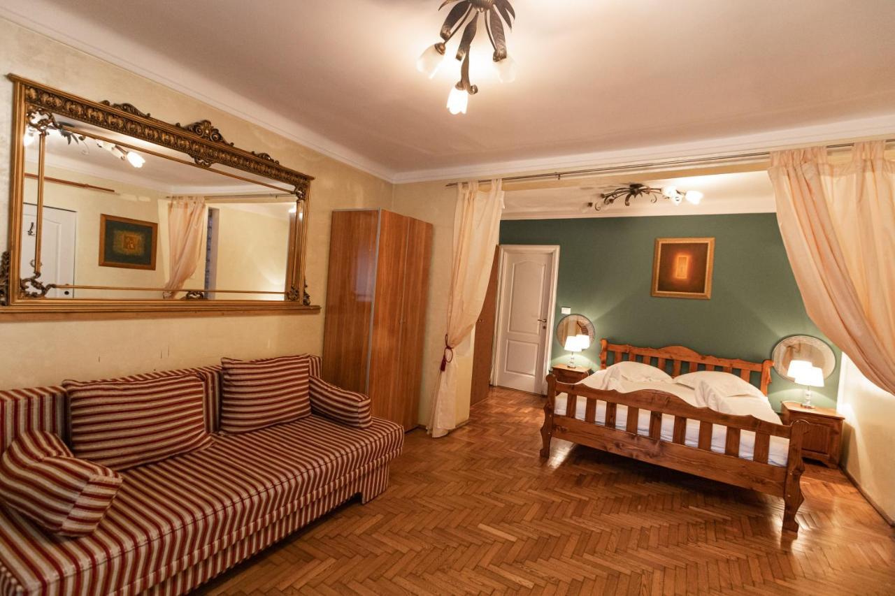 Pensiunea Kristin Brașov Exterior foto